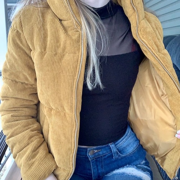 ✨NEW✨ Corduroy Puffer Jacket - Mustard - Picture 3 of 3